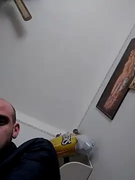 Snapshot of Rejtelmesest chatting on March 16, 2025, 11:05 am Rejtelmesest online show from March 16, 2025, 11:05 am