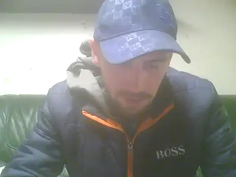 Snapshot of Rejtelmesest chatting on March 18, 2025, 10:26 pm Rejtelmesest online show from March 18, 2025, 10:26 pm