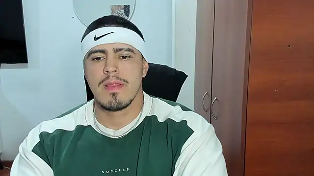 Baltazar Dupont online show from November 1, 2025, 2:57 am