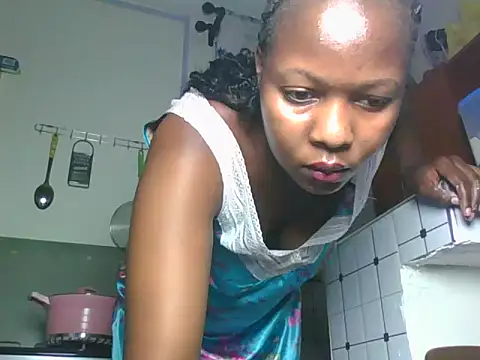 sexy barbie2024 online show from December 18, 2025, 12:27 am