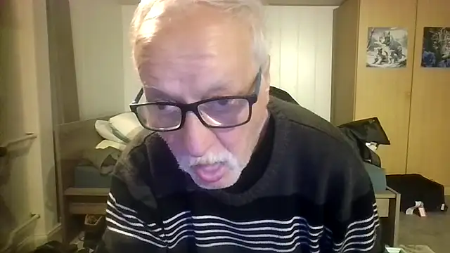 Snapshot of Sammy1660 chatting on September 23, 2025, 8:45 pm Sammy1660 online show from September 23, 2025, 8:45 pm