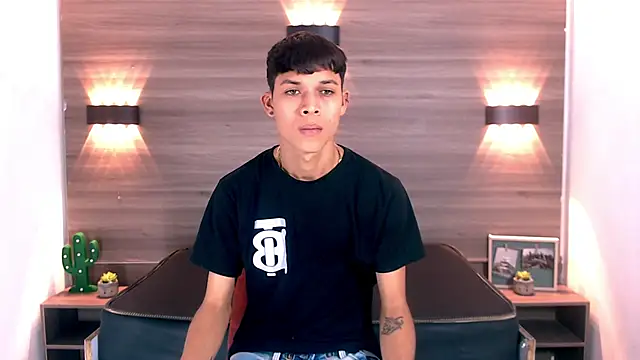 Levis Montes online show from December 19, 2024, 12:34 pm