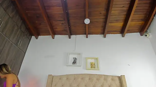 allisson m online show from September 30, 2025, 12:10 pm