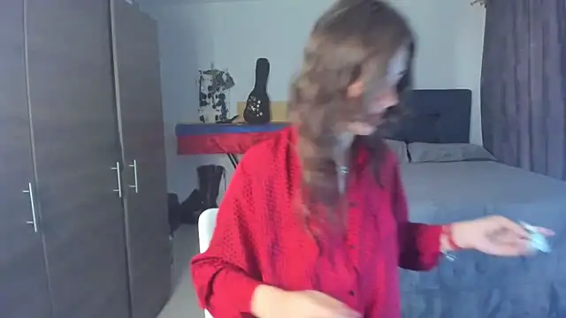 milf darling online show from March 13, 2026, 10:27 pm