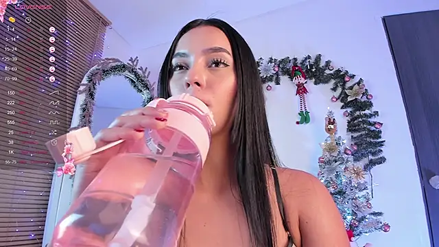 Snapshot of eyleen_lee_ chatting on December 22, 2024, 3:11 am eyleen lee online show from December 22, 2024, 3:11 am