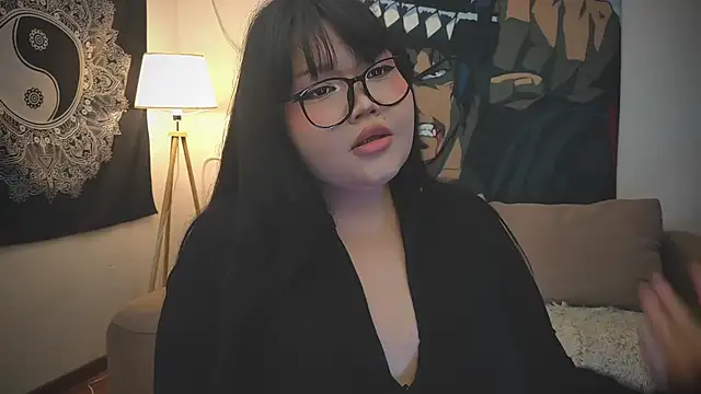 Snapshot of LeyaKan chatting on February 2, 2025, 6:58 am LeyaKan online show from February 2, 2025, 6:58 am