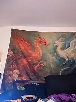 gurlnips online show from March 4, 2025, 2:49 am