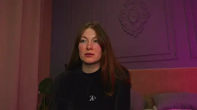 Snapshot of Liv_Fay chatting on September 25, 2025, 3:27 pm Liv Fay online show from September 25, 2025, 3:27 pm