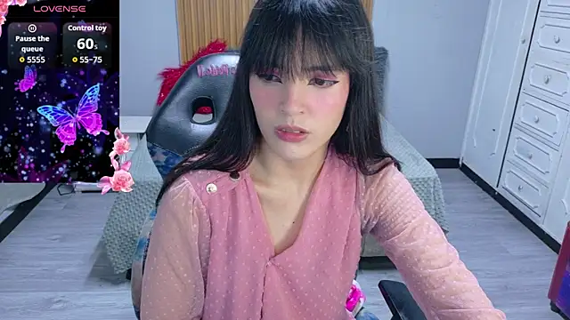 Snapshot of sailor_moon07 chatting on January 14, 2026, 3:56 am sailor moon07 online show from January 14, 2026, 3:56 am