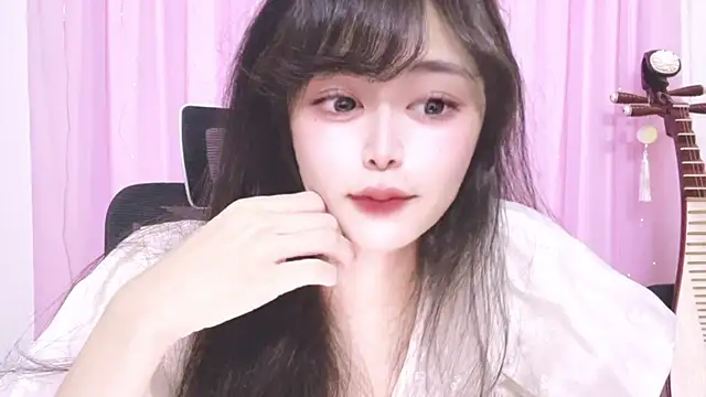 ---MIA--- online show from October 16, 2025, 2:07 pm