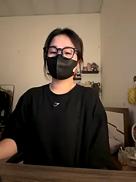 Jenni nana online show from October 13, 2025, 4:23 am