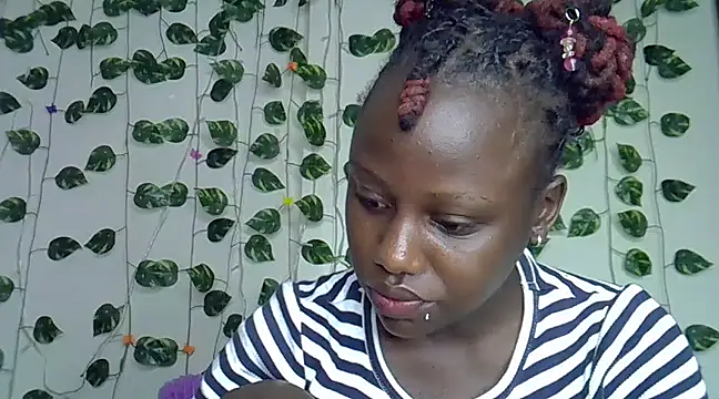 sexybree  online show from January 31, 2025, 8:43 pm