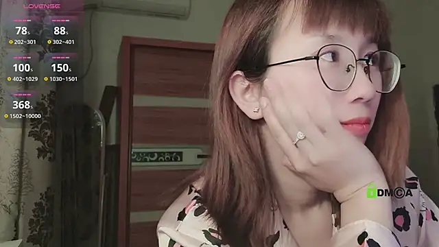 Lili 666 online show from March 12, 2025, 6:00 pm