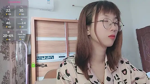 Lili 666 online show from March 13, 2025, 2:27 am