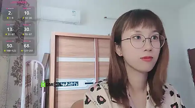 Lili 666 online show from March 13, 2025, 6:26 am