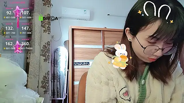 Lili 666 online show from December 5, 2025, 2:31 am