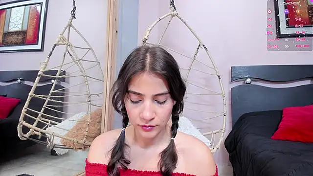 Miranda doll  online show from March 6, 2025, 3:24 pm