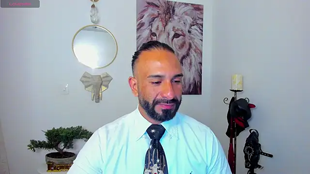 mr maik online show from December 12, 2024, 9:51 am