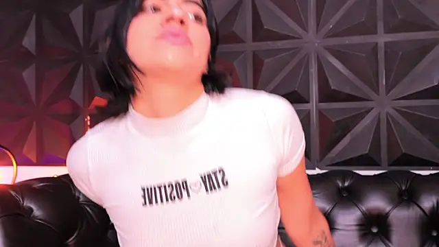 KasiaNoir  online show from February 20, 2025, 12:25 pm