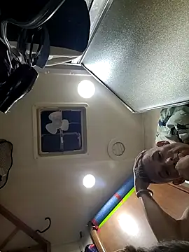 Snapshot of ILUV2TUCHMYKITTY chatting on September 13, 2025, 10:04 am ILUV2TUCHMYKITTY online show from September 13, 2025, 10:04 am