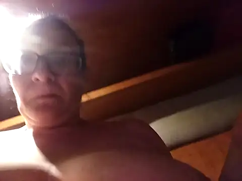 Snapshot of ILUV2TUCHMYKITTY chatting on September 30, 2025, 11:43 pm ILUV2TUCHMYKITTY online show from September 30, 2025, 11:43 pm