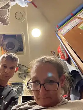 Snapshot of ILUV2TUCHMYKITTY chatting on December 5, 2025, 3:26 am ILUV2TUCHMYKITTY online show from December 5, 2025, 3:26 am