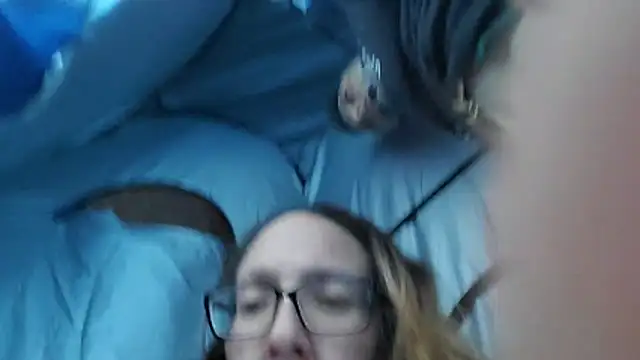 Snapshot of ILUV2TUCHMYKITTY chatting on February 15, 2026, 7:32 pm ILUV2TUCHMYKITTY online show from February 15, 2026, 7:32 pm