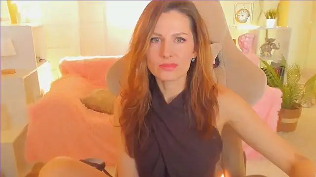 Snapshot of April_o_Nill chatting on February 25, 2025, 1:06 pm April o Nill online show from February 25, 2025, 1:06 pm