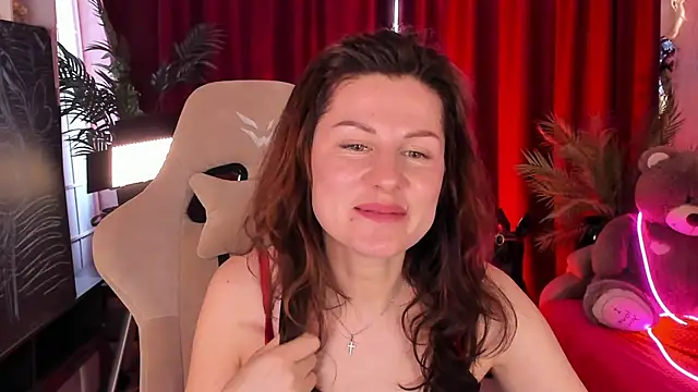 April o Nill online show from April 14, 2026, 8:42 am