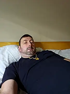 Snapshot of Mgman4365 chatting on December 28, 2024, 2:43 am Mgman4365 online show from December 28, 2024, 2:43 am