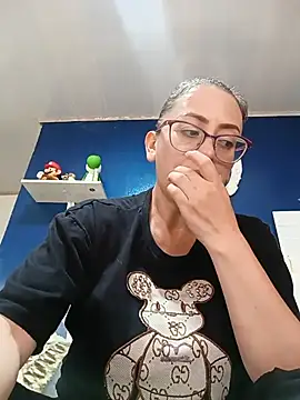 miss hanna07 online show from June 4, 2026, 6:03 pm