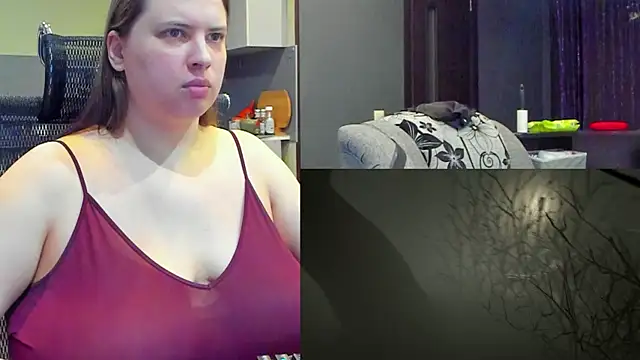 1lindsey1 online show from October 22, 2025, 4:40 pm