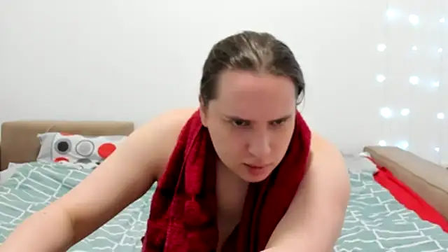 1lindsey1 online show from December 15, 2025, 7:51 pm