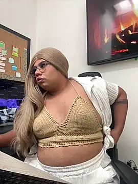 Snapshot of Tom_Silver__ chatting on September 13, 2025, 5:46 pm Tom Silver online show from September 13, 2025, 5:46 pm