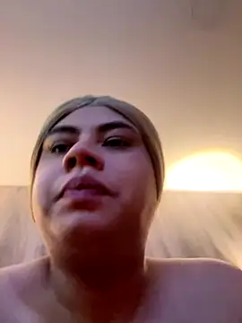 Snapshot of Tom_Silver__ chatting on November 23, 2025, 6:24 am Tom Silver online show from November 23, 2025, 6:24 am