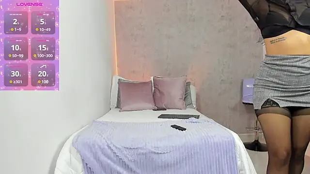 gia watsonn online show from February 25, 2025, 12:34 pm