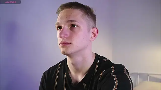 dustyn fox online show from March 21, 2025, 6:29 pm