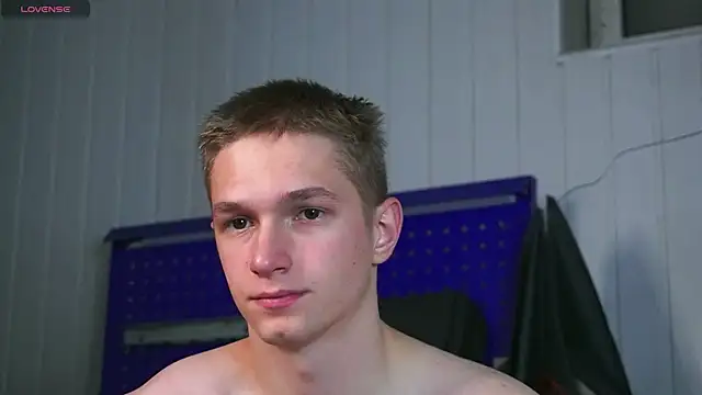 dustyn fox online show from November 6, 2025, 3:35 pm