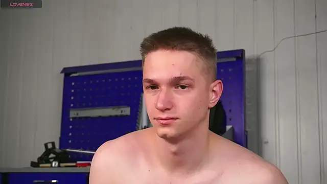 dustyn fox online show from December 20, 2025, 3:08 pm