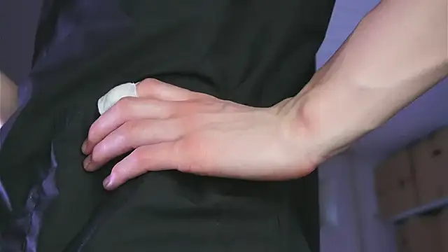 dustyn fox online show from March 30, 2026, 11:00 am