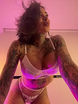 Iam Annii online show from January 27, 2025, 11:43 pm