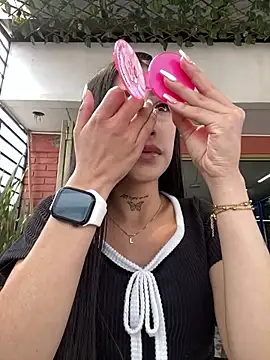 Effy Bonny online show from February 10, 2025, 4:04 pm