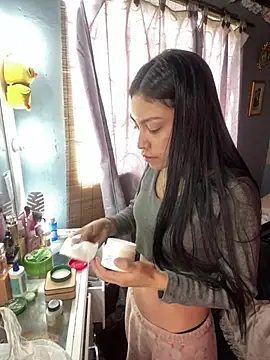 Effy Bonny online show from February 18, 2025, 5:53 pm