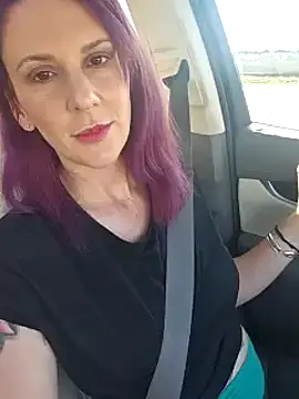 Snapshot of MissyRoulette chatting on February 4, 2025, 4:18 pm MissyRoulette online show from February 4, 2025, 4:18 pm