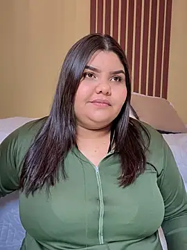  Shara Handal  online show from February 7, 2025, 8:55 am