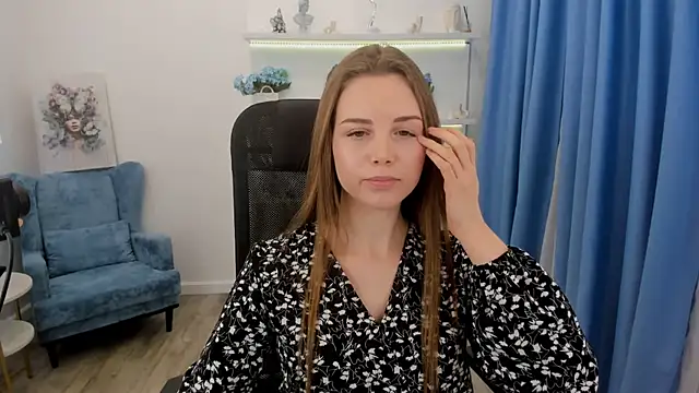 MileyWings online show from November 20, 2025, 12:05 pm