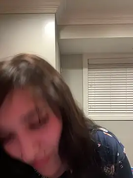 ThicBunz online show from March 17, 2025, 4:11 pm