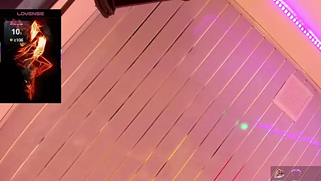 Snapshot of staacy37 chatting on October 16, 2025, 7:15 pm staacy37 online show from October 16, 2025, 7:15 pm