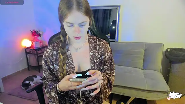 Piinkpandora online show from October 7, 2025, 10:07 pm