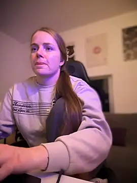 Piinkpandora online show from February 17, 2026, 9:21 pm